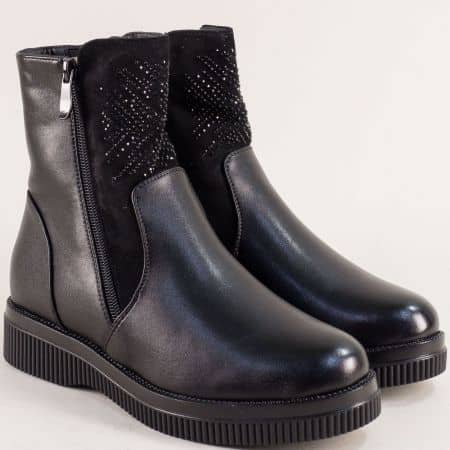 Зимни дамски обувки на платформа в черен цвят 028606ch