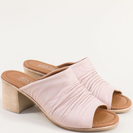 Комфортни дамски чехли в розово естествена кожа 06115rz1