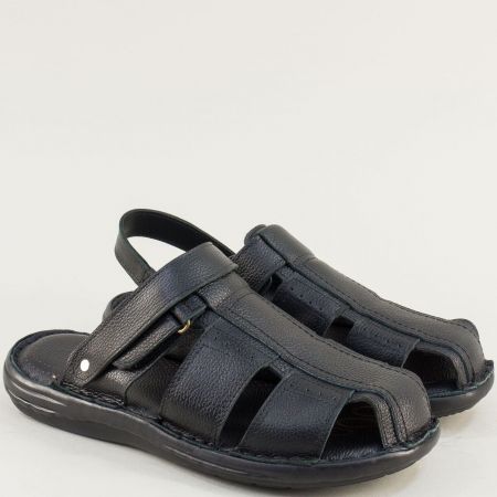 Модел мъжки черни чехли ставащ и на сандал 07001ch