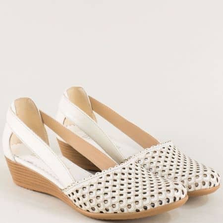 Бежови дамски летни обувки от естествена кожа 1004578bj