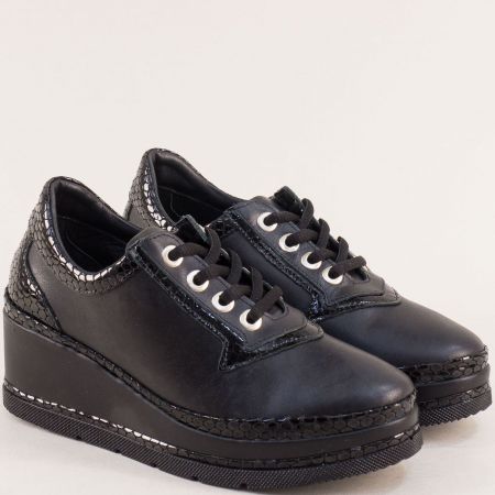 Черни обувки с лачени елементи и платформа 1022chkrlch