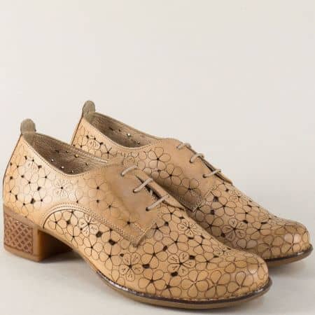 Перфорирани дамски обувки от естествена кожа Пещера 10661058k