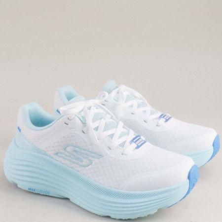 Дамски сникърси на модерно цветно ходило SKECHERS в бял текстил 129470b