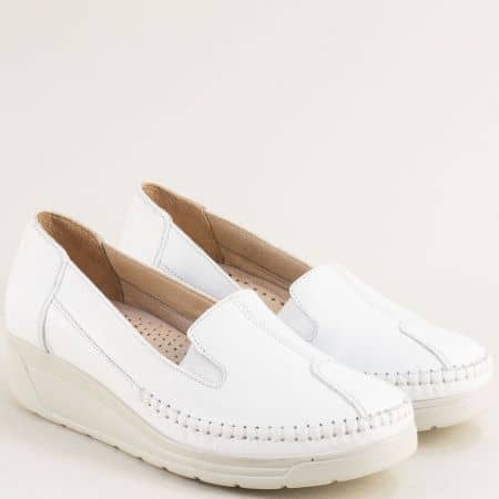 Комфортни дамски обувки естествена кожа в бяло 13422520b