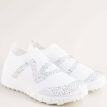 Равни дамски спортни обувки в бяло 138175b