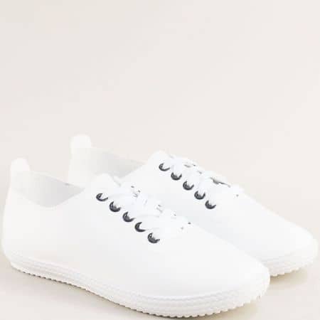 Бели спортни дамски обувки с връзки 138195b