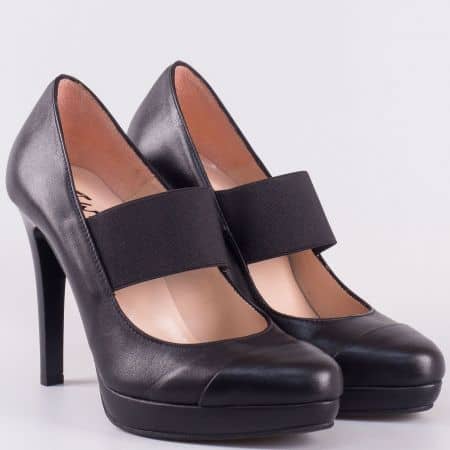 Кожени дамски обувки на висок ток в черен цвят 15261ch