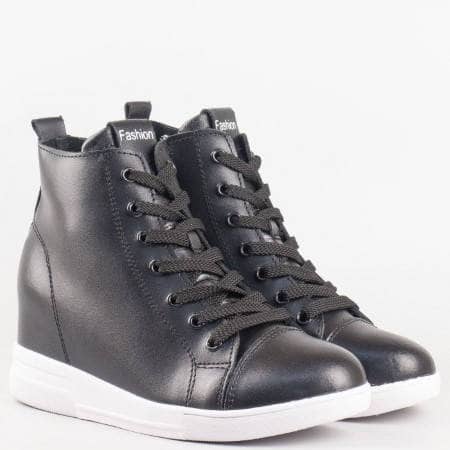 Дамски спортно-елегантни обувки, тип кец, изработени от висококачествена естествена кожа на Mat star в черен цвят 16122097ch