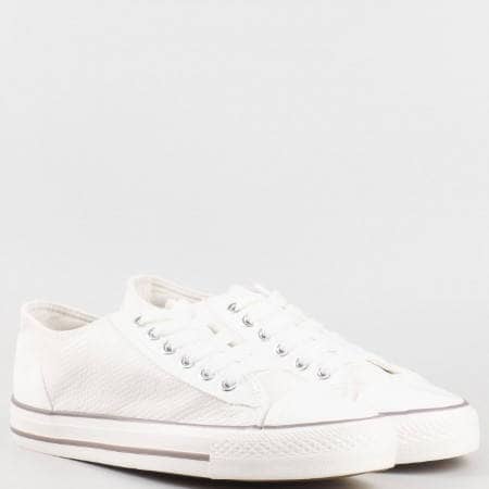 Дамски спортни обувки, тип кец, със змийски принт на Mat star в бял цвят 16135020b