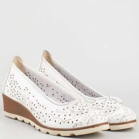 Бели дамски обувки Nota Bene от естествена кожа с перфорация 16233933b