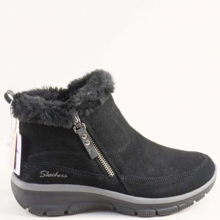 SKECHERS дамски боти на комфортно ходило с декоративен цип и пух