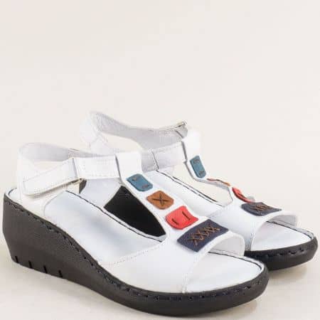 Дамски сандали естествена кожа в бял цвят на платформа 171b