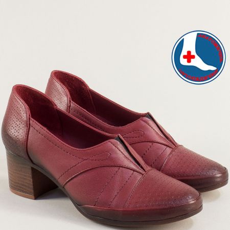 Червени дамски обувки от естествена кожа на нисък ток 1911960bd