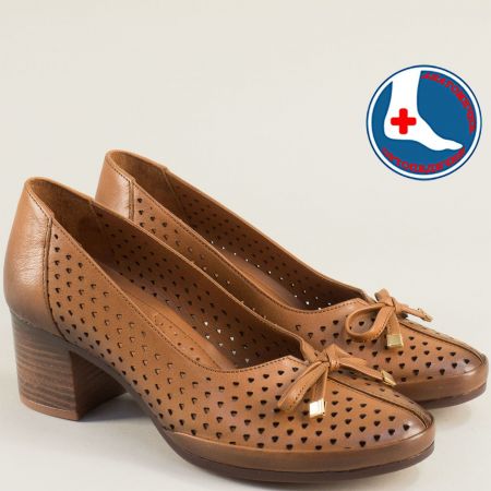 Кафяви дамски обувки от естествена кожа на среден ток 2113301k