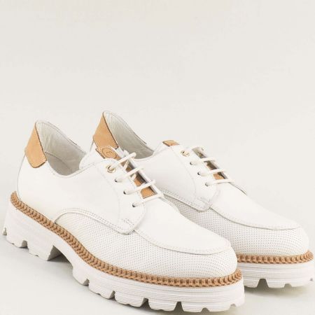 Бели ежедневни дамски обувки от естествена кожа 243850bj