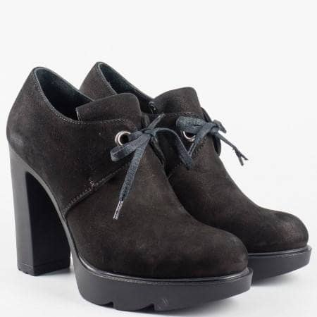 Дамски ежедневни обувки от естествен велур на утвърден български производител в черен цвят 24696vch