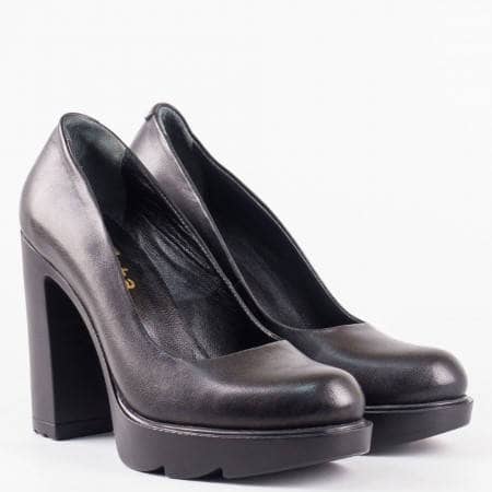 Черни дамски обувки на висок стабилен ток в класическа черна визия  24730ch