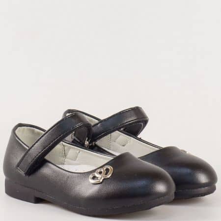 Черни детски обувки на нисък ток с кожена ортопедична стелка и практична лепка- Athletic  2725ch