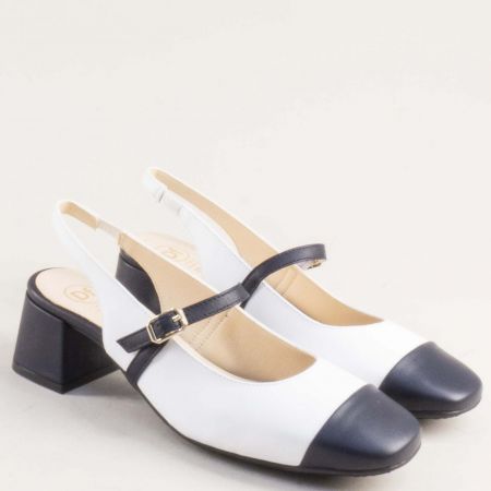 Модерни дамски сандали в бяло и черно на атрактивен ток 28128bch