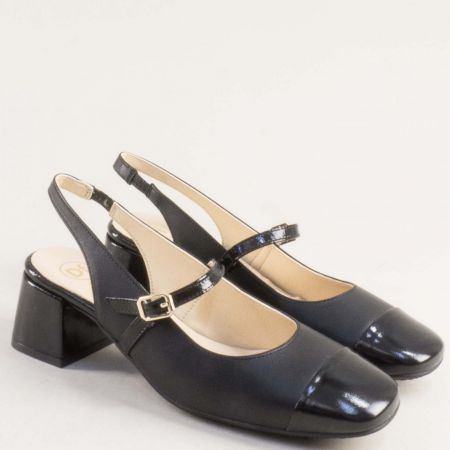 Стилни дамски сандали в черна кожа с лачени детайли на среден ток 28128chlch