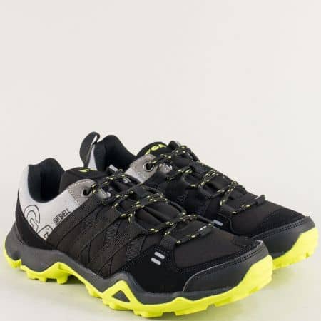 Спортни дамски обувки от текстил в черно и зелено 30477-40chz