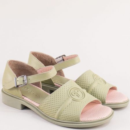 Ежедневни дамски сандали в зелено естествена кожа 387183z