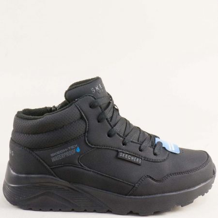 Комфортни дамски сникърси с мемори стелка в черно SKECHERS