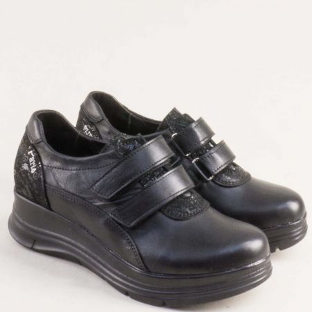 Естествена кожа дамски обувки на платформа в черно с велкро закопчаване 42825612ch