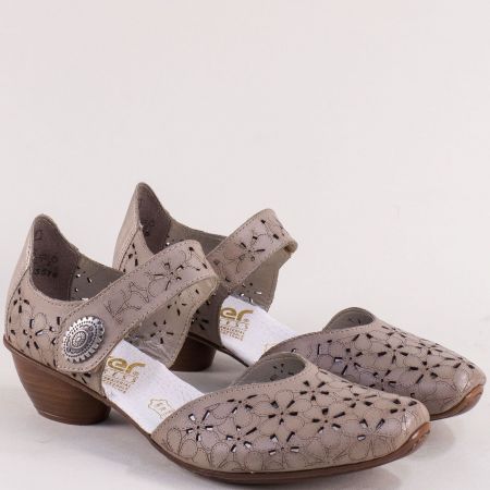 Естествена кожа дамски сандали в бежов цвят Rieker 43786tbj