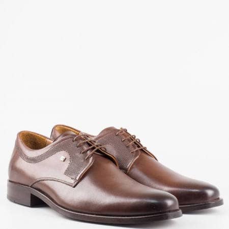 Мъжки официални обувки от естествена кожа с връзки в кафяв цвят 522001k