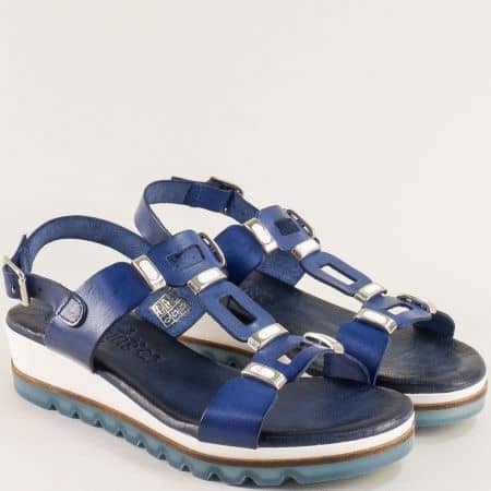 Комфортни дамски сандали в синьо естествена кожа 6134s