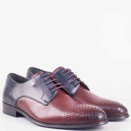 Мъжки обувки с връзки в цвят бордо с черен детайл 628010bd