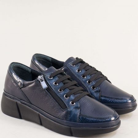 Ежедневни дамски обувки естествена кожа в син цвят с два ципа 63188s