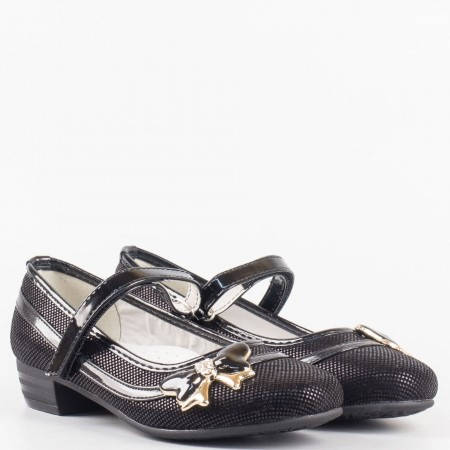 Детски комфортни обувки с кожена анатомична стелка на български производител в черен цвят 699-35tch