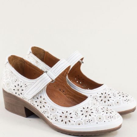 Перфорирани дамски обувки естествена кожа в бял цвят 72447b