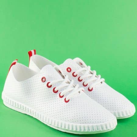 Спортни дамски обувки с връзки в червено ибяло 7286-40bchv
