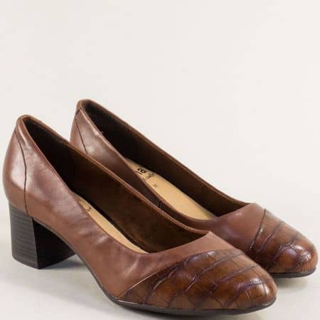 Дамски обувки от естествена кожа в кафяв цвят Jana 822380kk