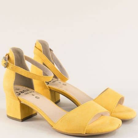 Жълти дамски сандали със затворена пета на Jana 828314vj