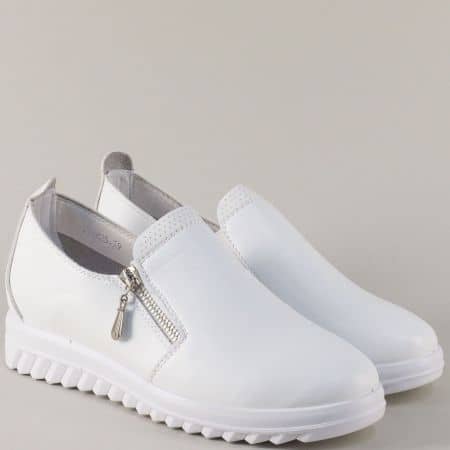 Бели дамски обувки на платформа с ластик и цип 8825b