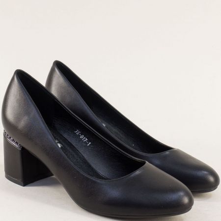 Черна обувка от еко кожа на среден ток  917-40ch