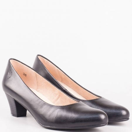 Дамски комфортни обувки произведени от висококачествена естествена кожа на немския производител Jana в черен цвят 922306ch