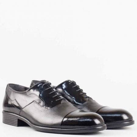 Мъжки елегантни обувки изработени от висококачествена естествена кожа и лак в черен цвят 927ch