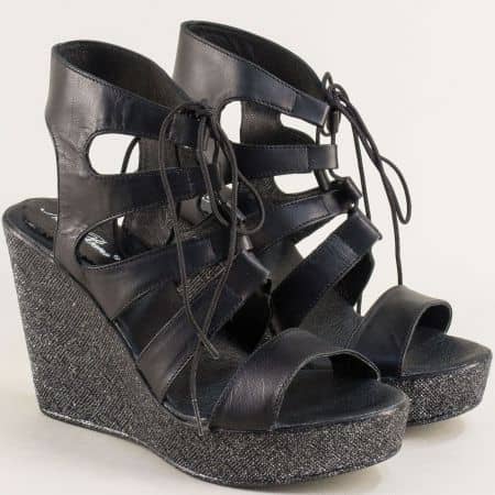 Летни дамски обувки на висока платформа от естествена кожа в черен цвят 961341010ch