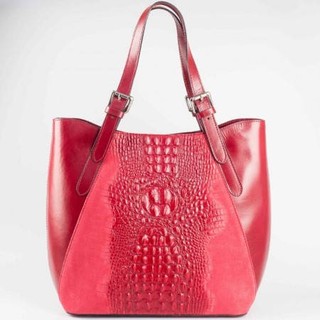 Стилна дамска чанта от естествена кожа с изчистена визия и регулиращи се дръжки a1433krchv
