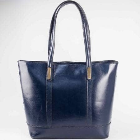 Дамска стилна чанта изработена от висококачествена естествена кожа на италиански производител в син цвят a1504s