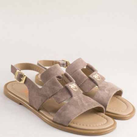 Ежедневни дамски сандали в бежов естествен набук  a6292nbj