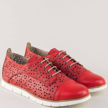 Перфорирани дамски обувки от червена естествена кожа amina983achv