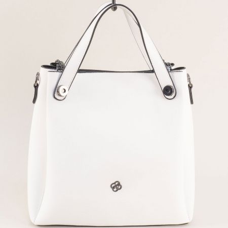 Дамска чанта в бял цвят с три прегради  ch00501b