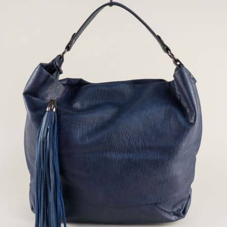 Дамска чанта, тип торба с къса дръжка и пискюл в синьо ch028s