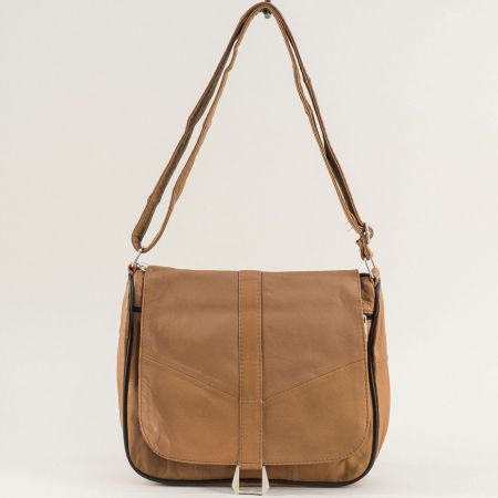 Кафява дамска чанта с дълга дръжка и метален орнамент ch0301k1